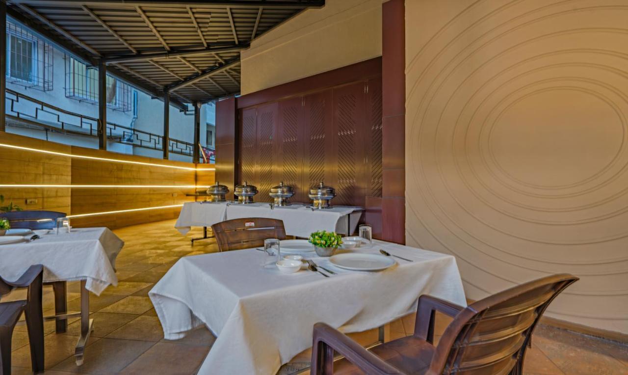Treebo Premium Savera Inn Mumbai Exterior photo