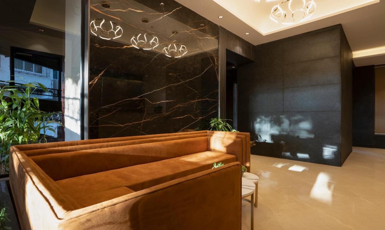 Treebo Premium Savera Inn Mumbai Exterior photo